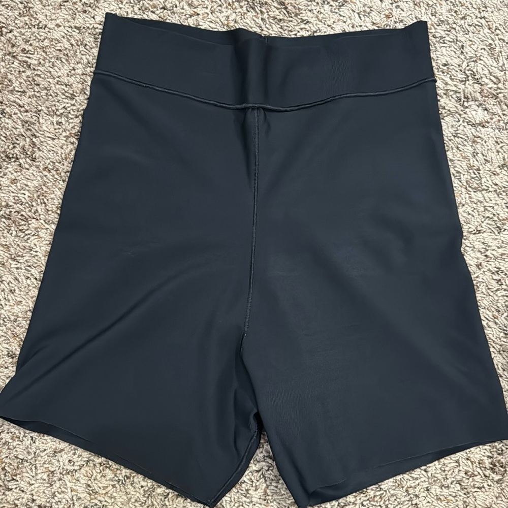 Women’s Marena Shape shorts. Size XL, black. 51% Nylon, 49% Lycra. Lightly worn